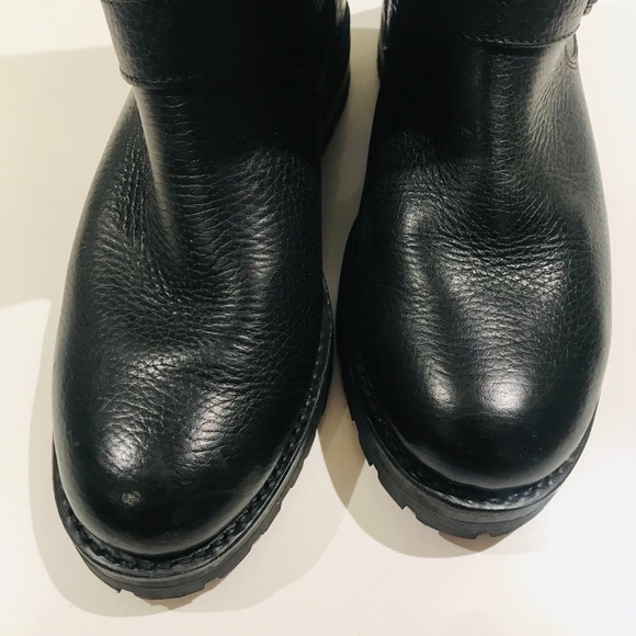 Frye - Vanessa 6” Shearling Lined Boots - Picture 9 of 13